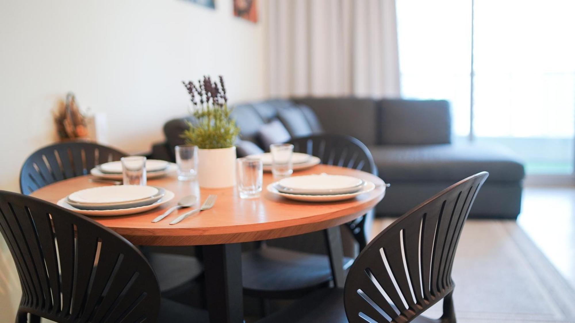 Spacious 2 Bed Apt At Marina High Floor Dubai Bagian luar foto