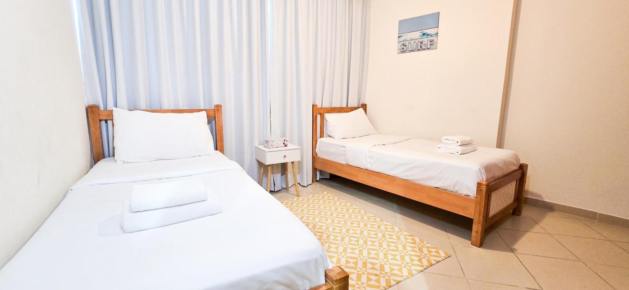 Spacious 2 Bed Apt At Marina High Floor Dubai Bagian luar foto