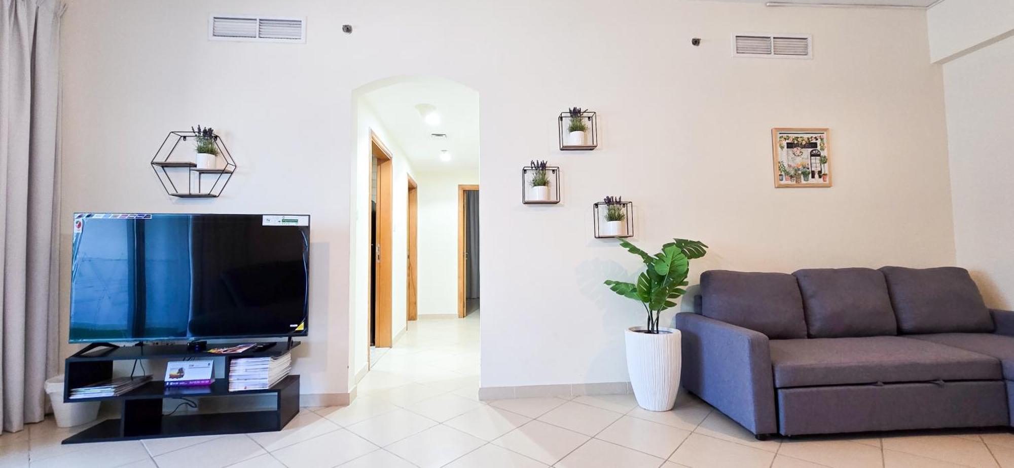 Spacious 2 Bed Apt At Marina High Floor Dubai Bagian luar foto